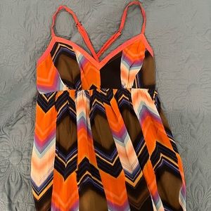 GUESS Vibrant Multicolor Midi Dress! EUC Size Medium